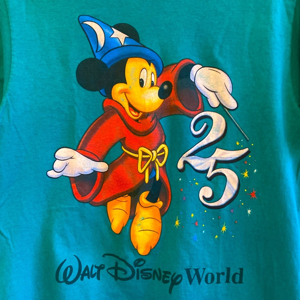 Mickey Disney TShirt 25th Anniversary VTG Single Stitch Apprentice Size M